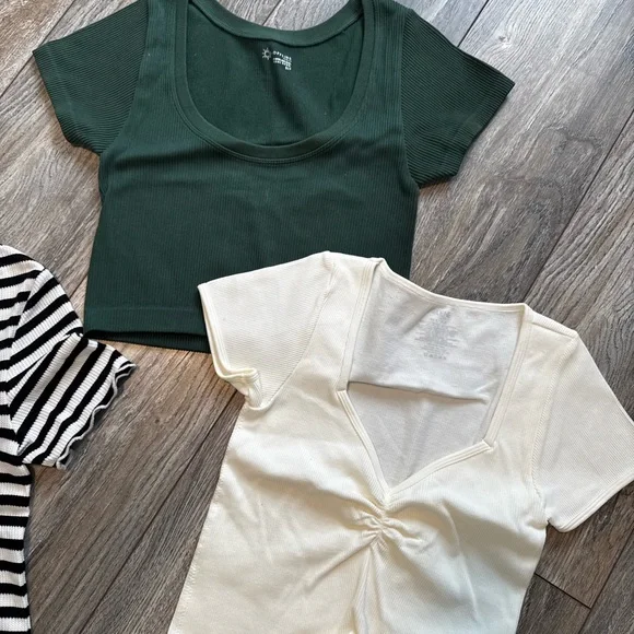 Tops bundle xs small - Picture 2 of 4